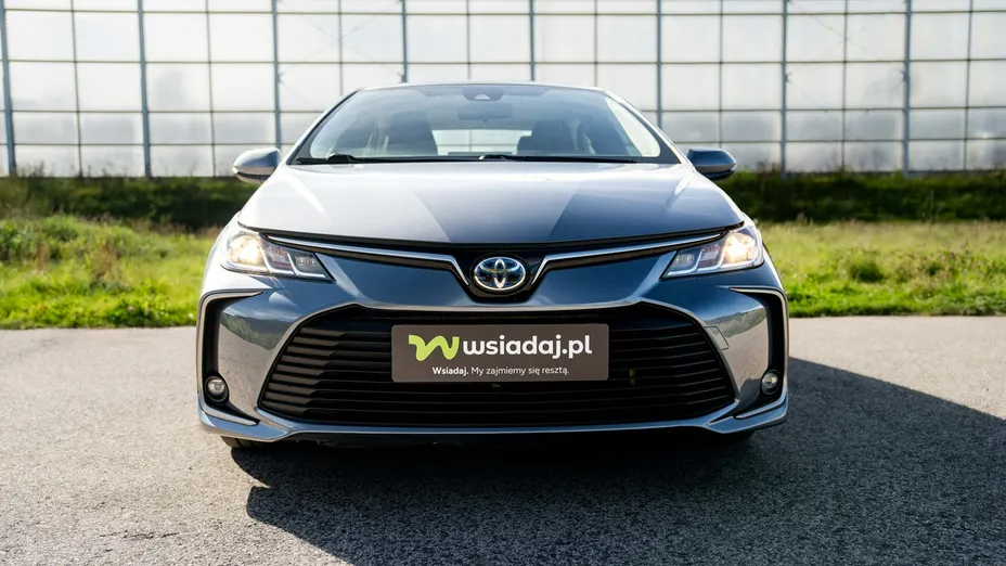 TOYOTA Corolla -