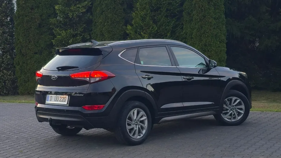 HYUNDAI Tucson -