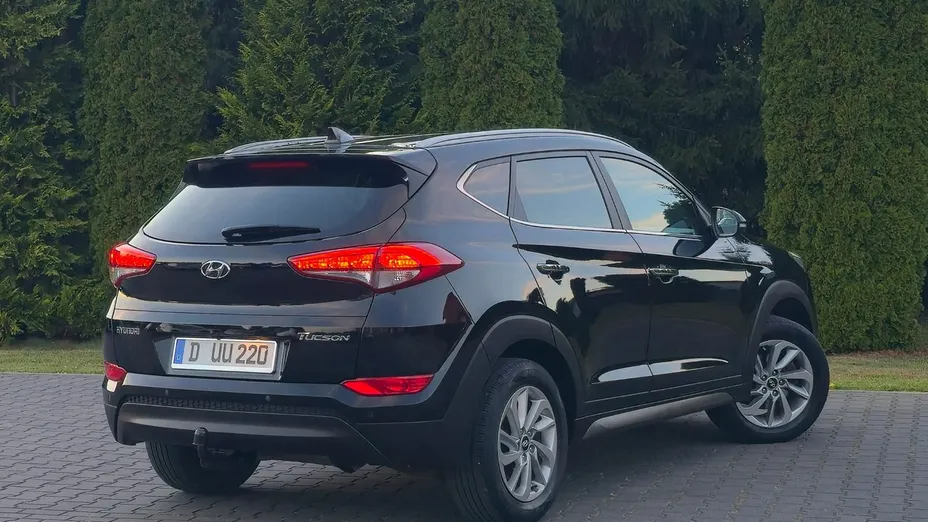 HYUNDAI Tucson -