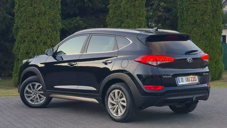 HYUNDAI Tucson -