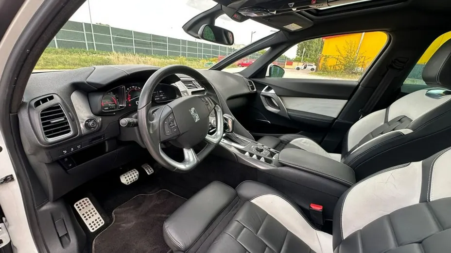 CITROEN DS5 -