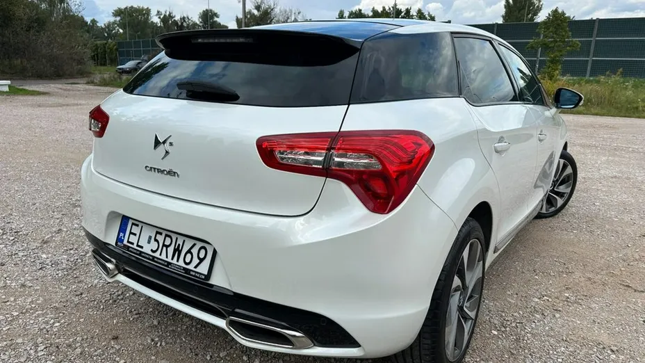 CITROEN DS5 -