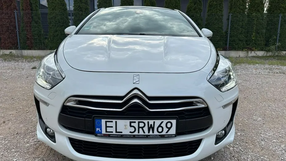 CITROEN DS5 -