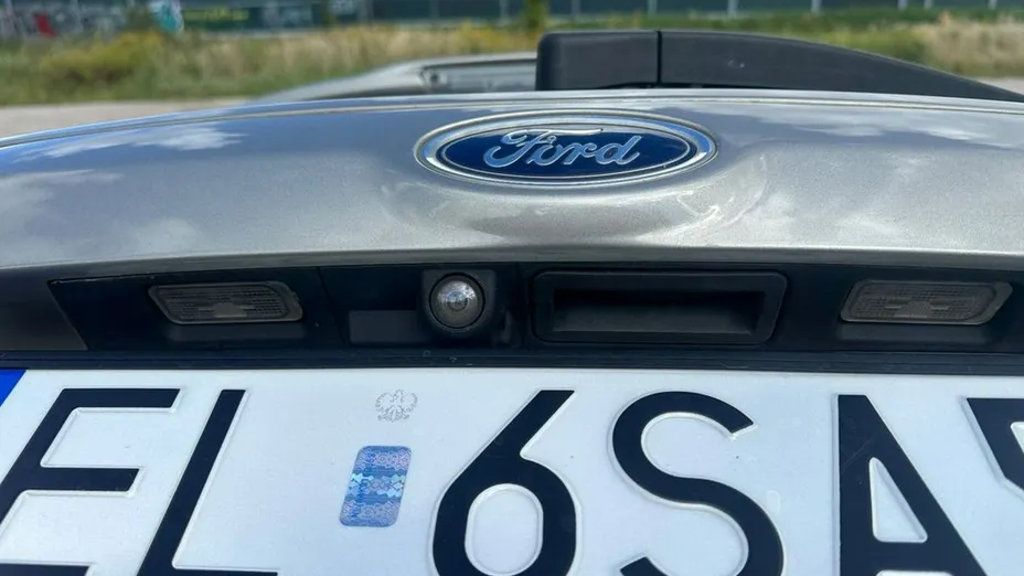 FORD Mondeo -