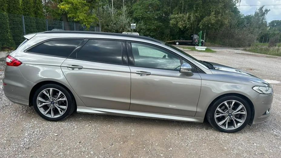 FORD Mondeo -