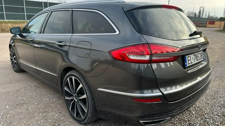 FORD Mondeo -