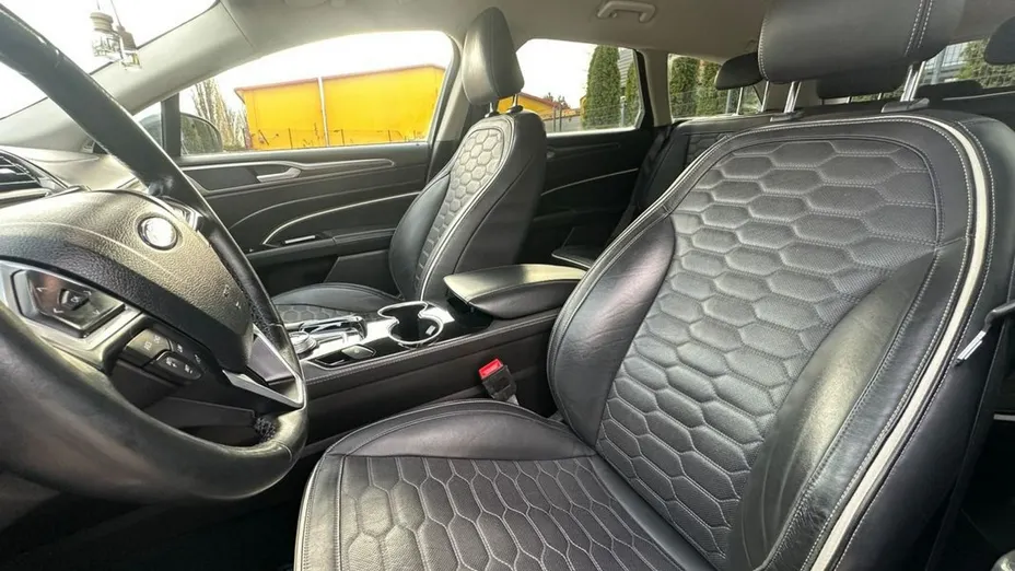 FORD Mondeo -