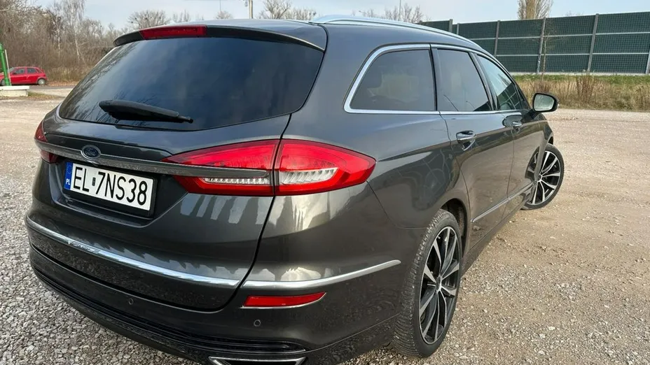 FORD Mondeo -