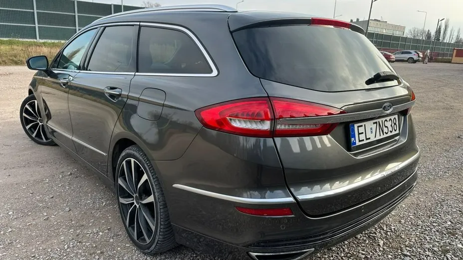 FORD Mondeo -