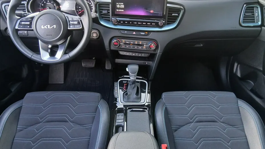 KIA XCeed -