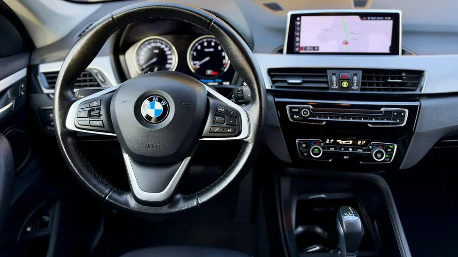 BMW X1 -