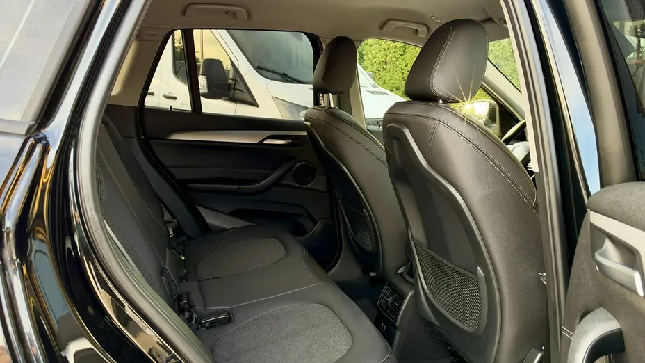 BMW X1 -