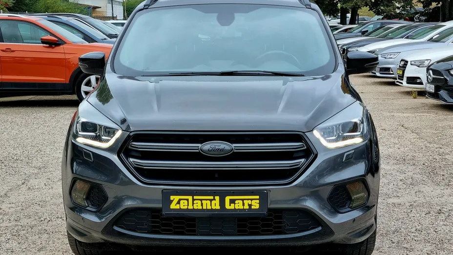 FORD Kuga -