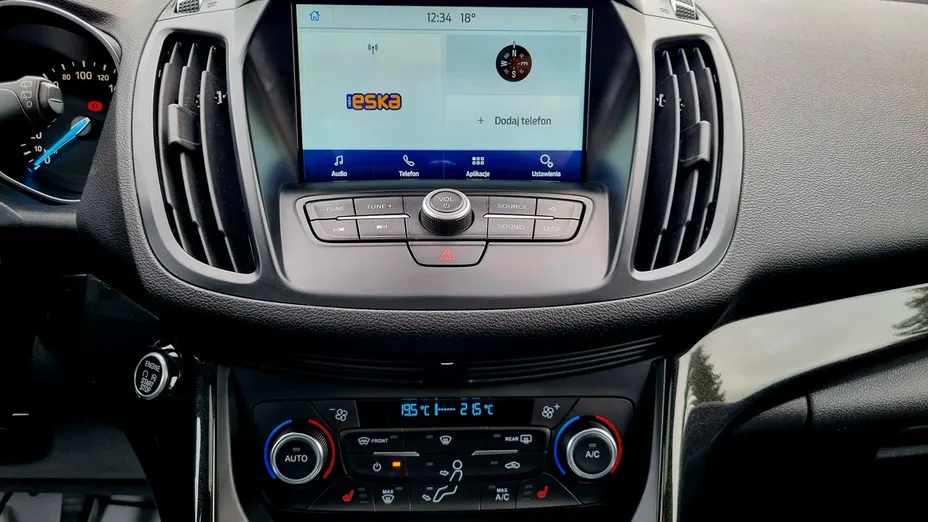FORD Kuga -
