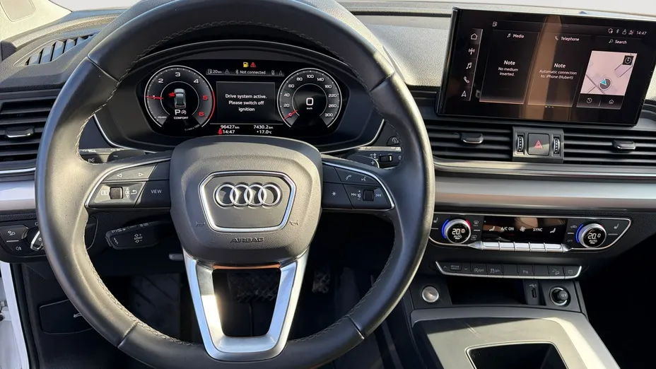 AUDI Q5 -