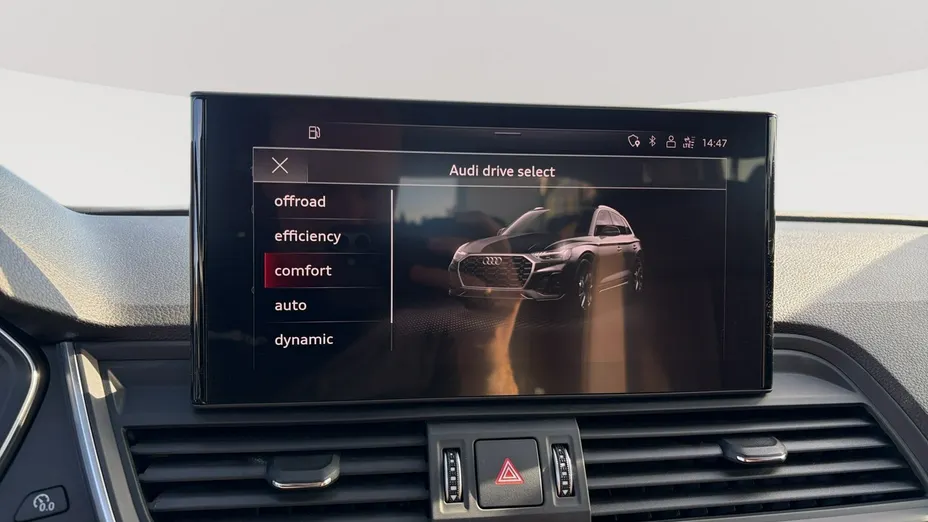 AUDI Q5 -