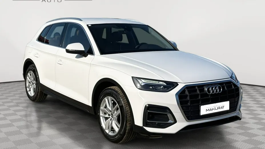 AUDI Q5 -