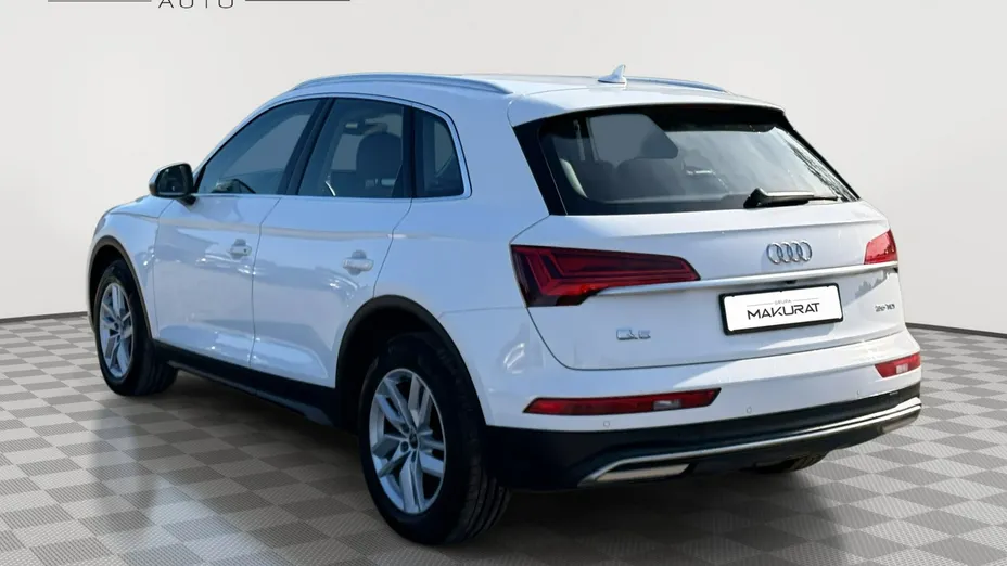 AUDI Q5 -