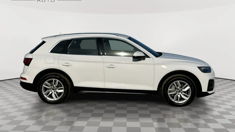 AUDI Q5 -