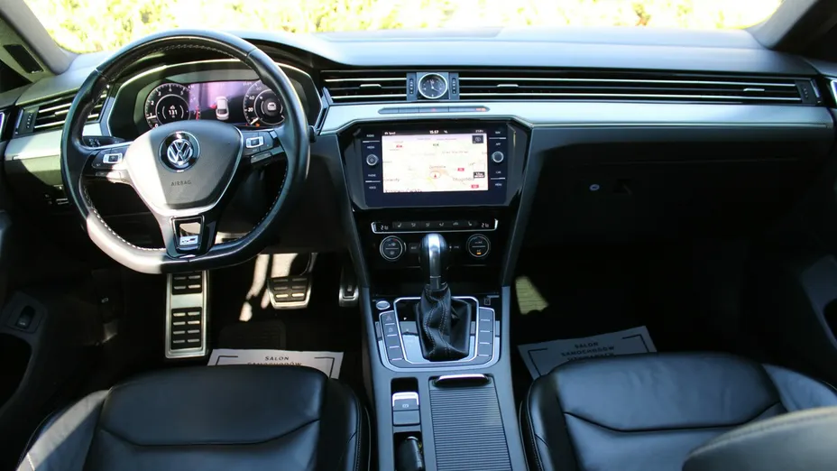 VOLKSWAGEN Arteon -