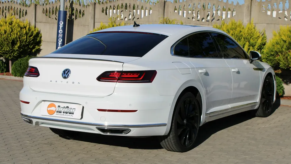 VOLKSWAGEN Arteon -