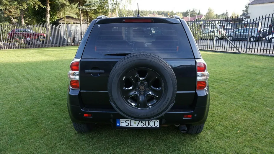 SUZUKI Grand Vitara -