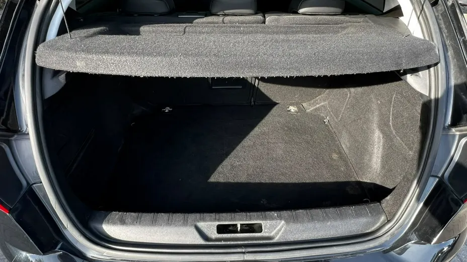 PEUGEOT 308 -