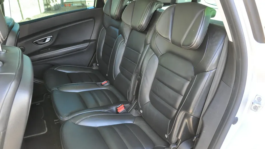 RENAULT Grand Scenic -