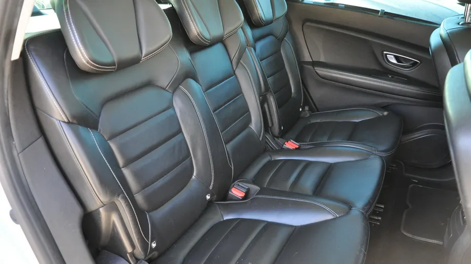 RENAULT Grand Scenic -