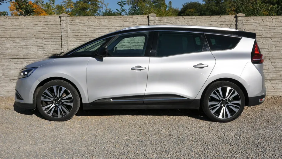 RENAULT Grand Scenic -