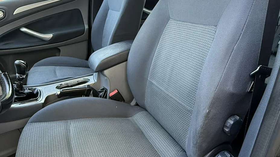 FORD Mondeo -