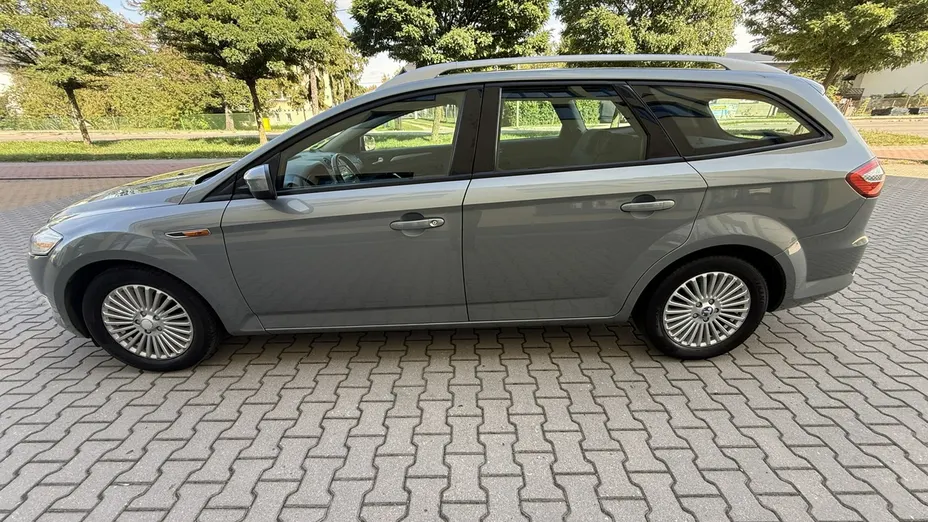 FORD Mondeo -