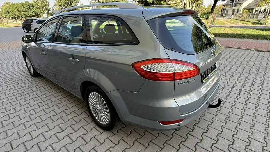 FORD Mondeo -