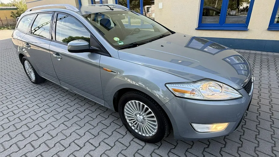 FORD Mondeo -