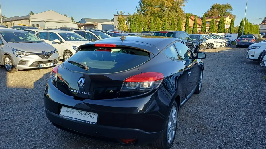 RENAULT Megane -