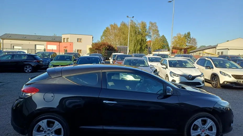 RENAULT Megane -