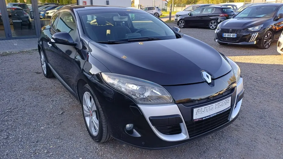 RENAULT Megane -