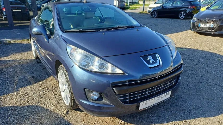 PEUGEOT 207 -