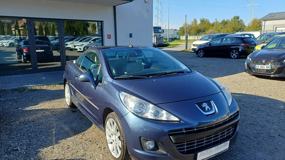 PEUGEOT 207 -