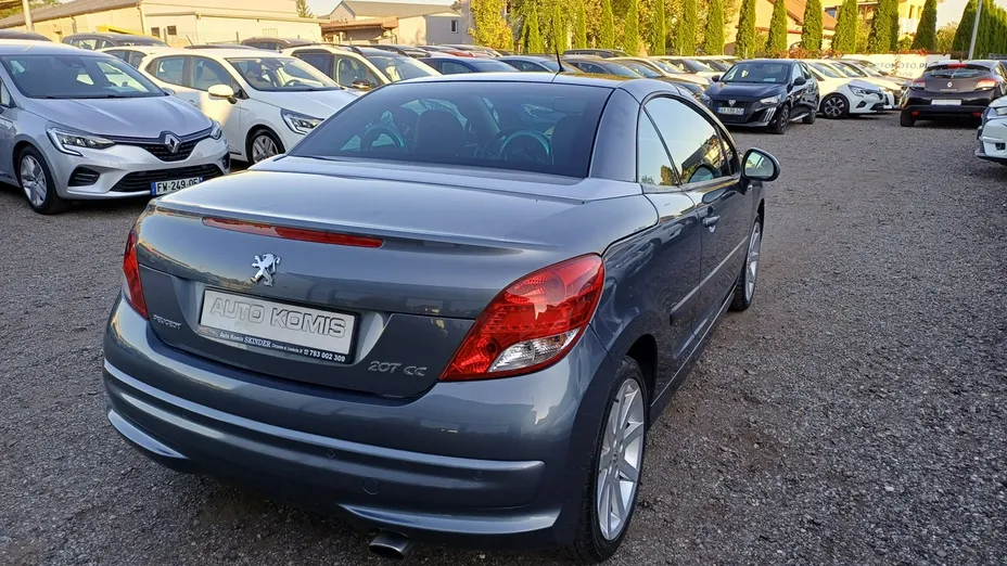 PEUGEOT 207 -