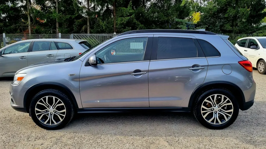 MITSUBISHI ASX -