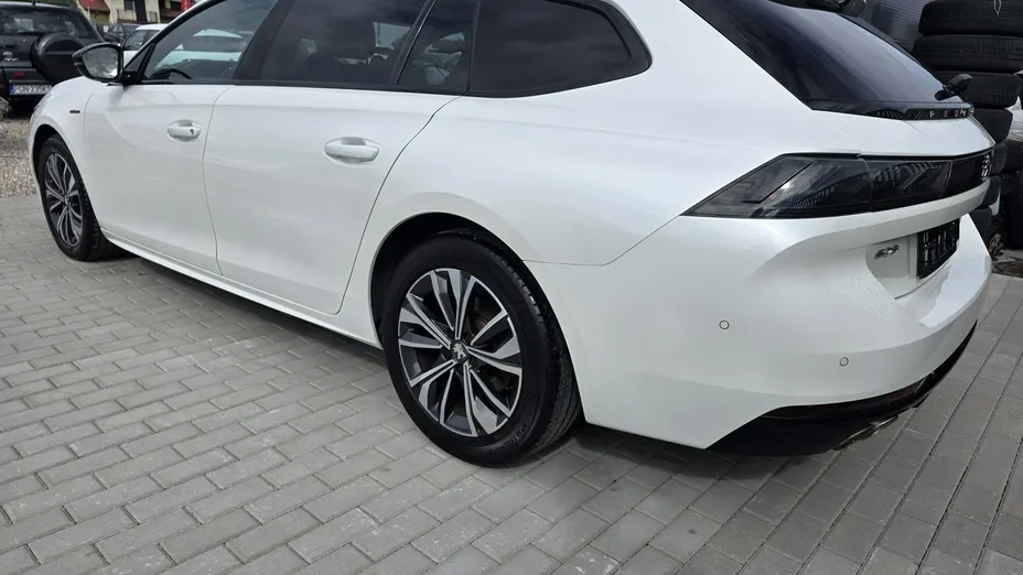 PEUGEOT 508 -
