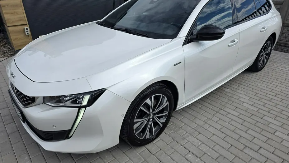 PEUGEOT 508 -