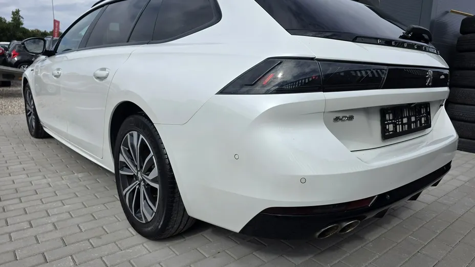 PEUGEOT 508 -
