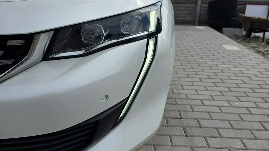 PEUGEOT 508 -
