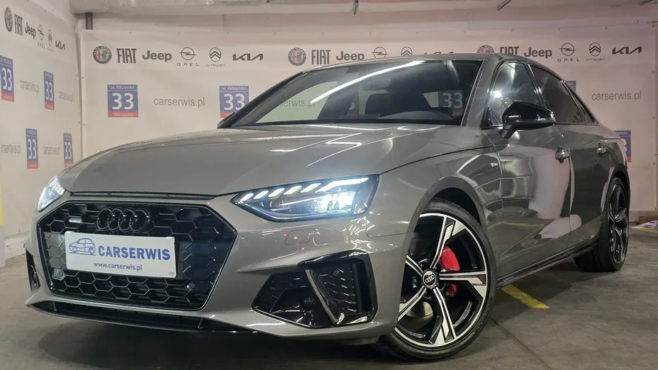AUDI A4 -
