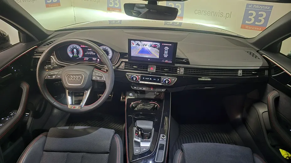 AUDI A4 -
