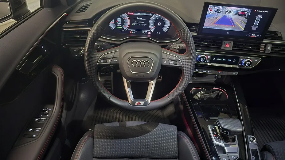 AUDI A4 -