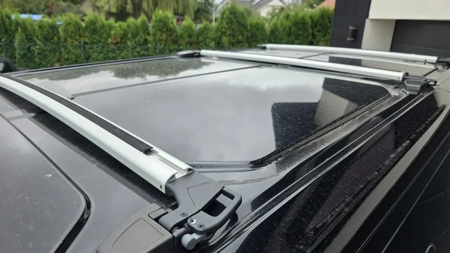 FORD Tourneo Custom -
