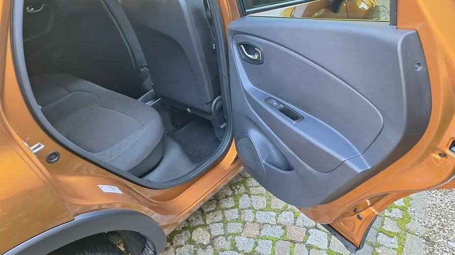 RENAULT Captur -